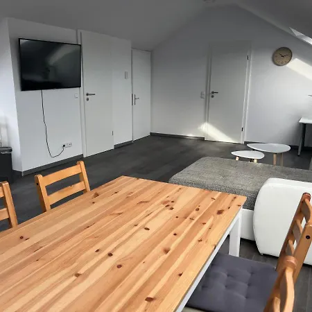 Unique Geraeumige 2 Zimmerwohnung In Mit Netflix, Sauna Und Fitness Apartment *